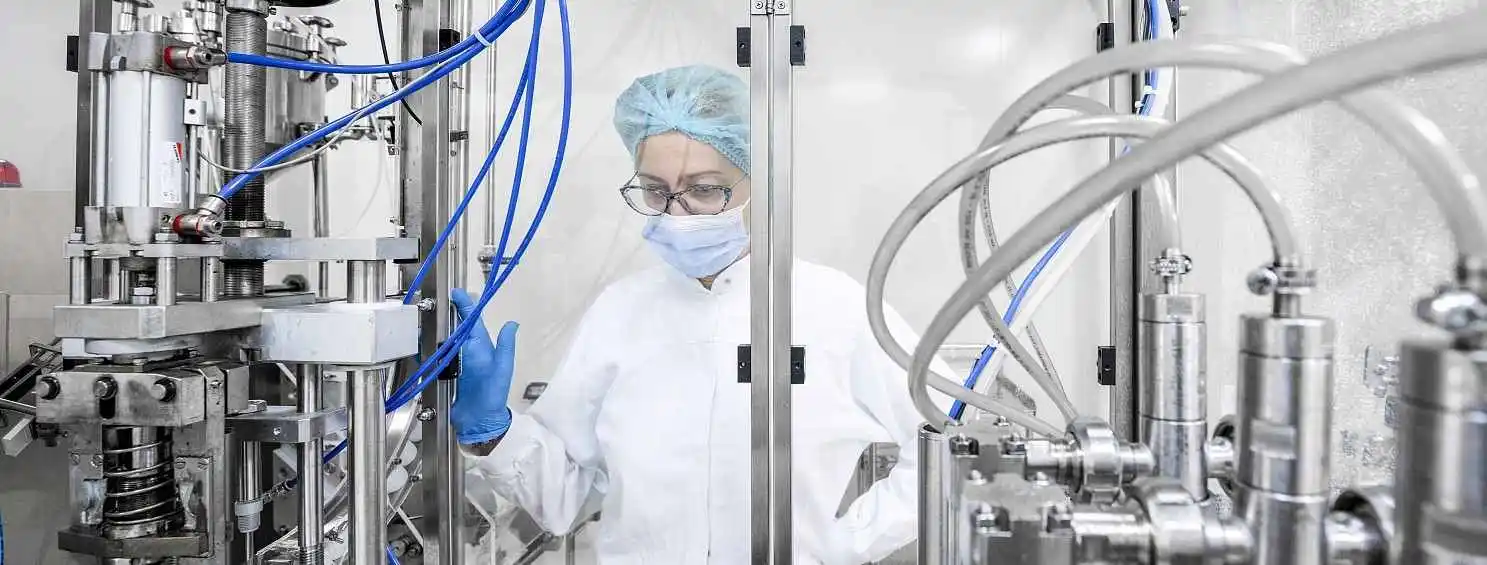 Laboratory glassware capturing the precision required for chiral synthesis workflows.